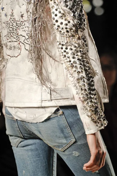 Look 56